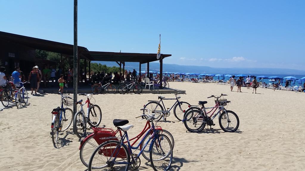 Le Ville Di Porto Ada Pizzo  Ngoại thất bức ảnh